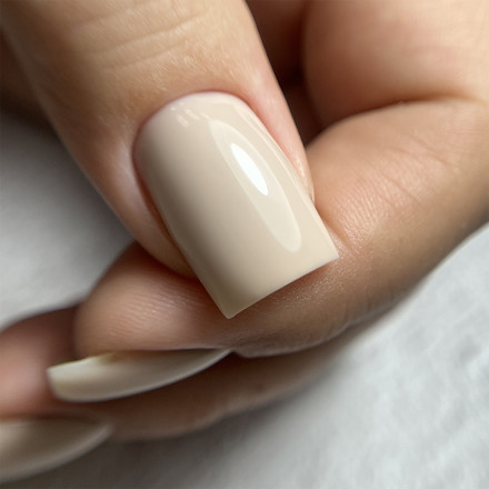 BSG   Base Colloration Hard   #110   20мл   База камуфлирующая жесткая